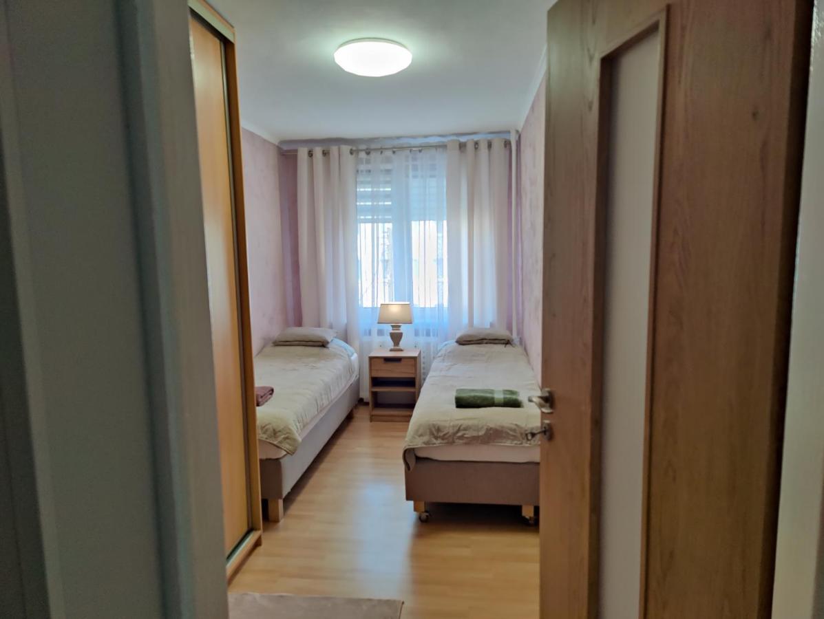 Dwupokojowe Mieszkanie Nowy Dwór Mazowiecki Kültér fotó